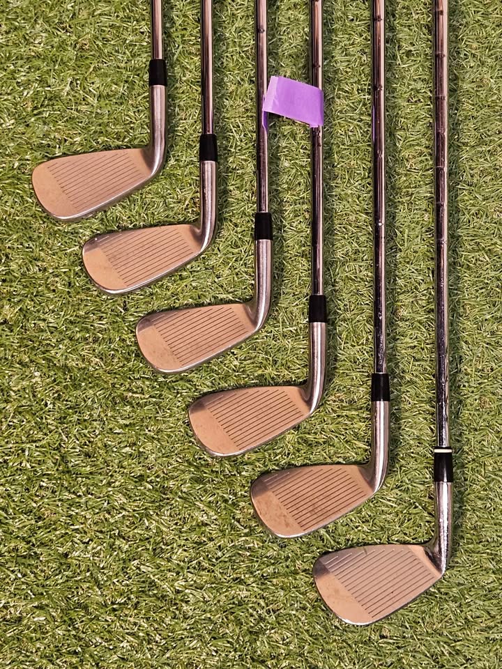Callaway X22 Tour irons 5-9 RH Stiff