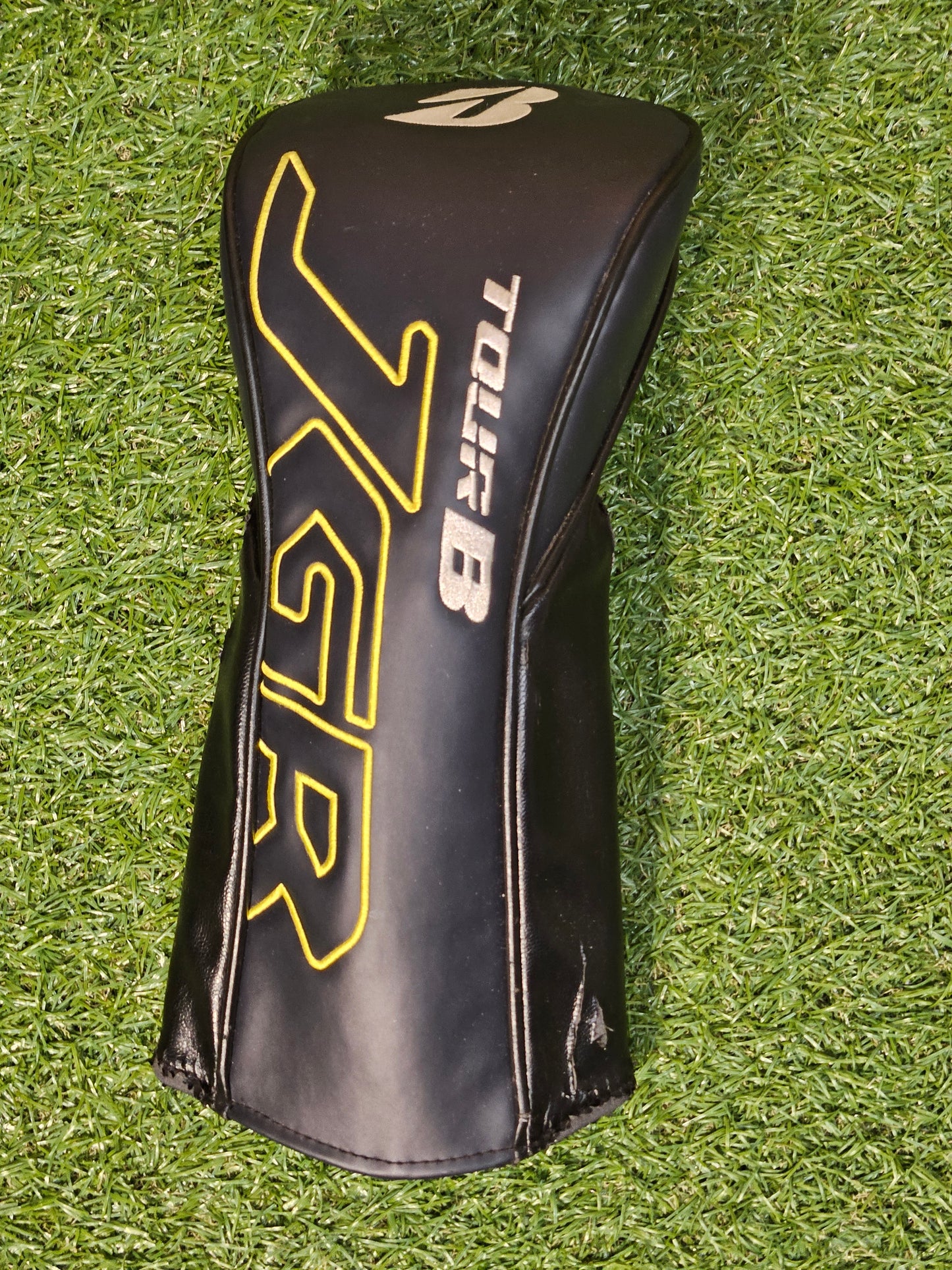 2018 Bridgestone JGR Tour B 10.5 degree driver SR Stiff/Regular