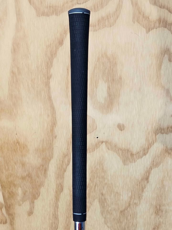 TaylorMade M3 4 hybrid RH Stiff