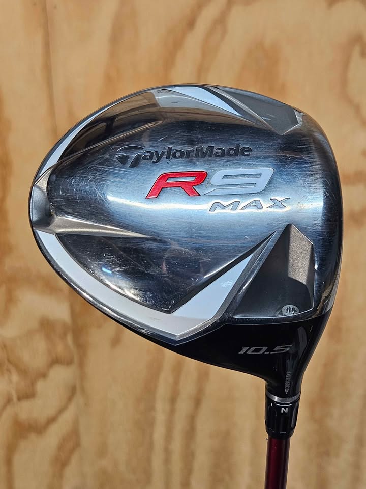 TaylorMade R9 Max 10.5 degree driver RH SR flex