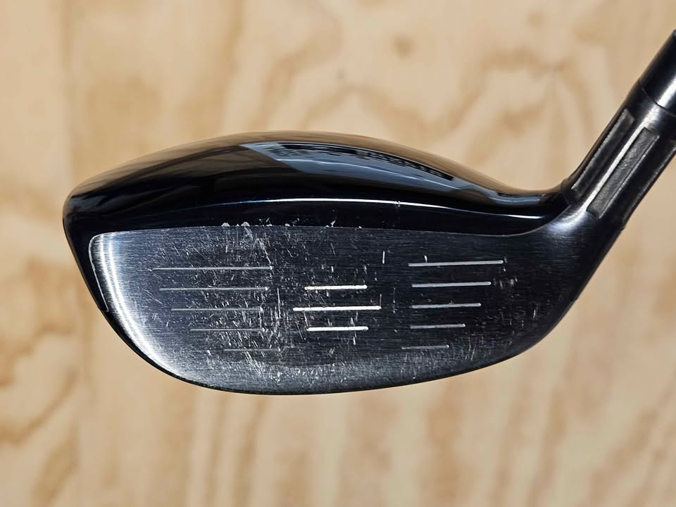 TaylorMade M2 5 hybrid RH Stiff
