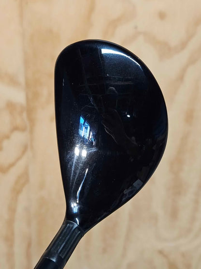 TaylorMade M2 5 hybrid RH Stiff