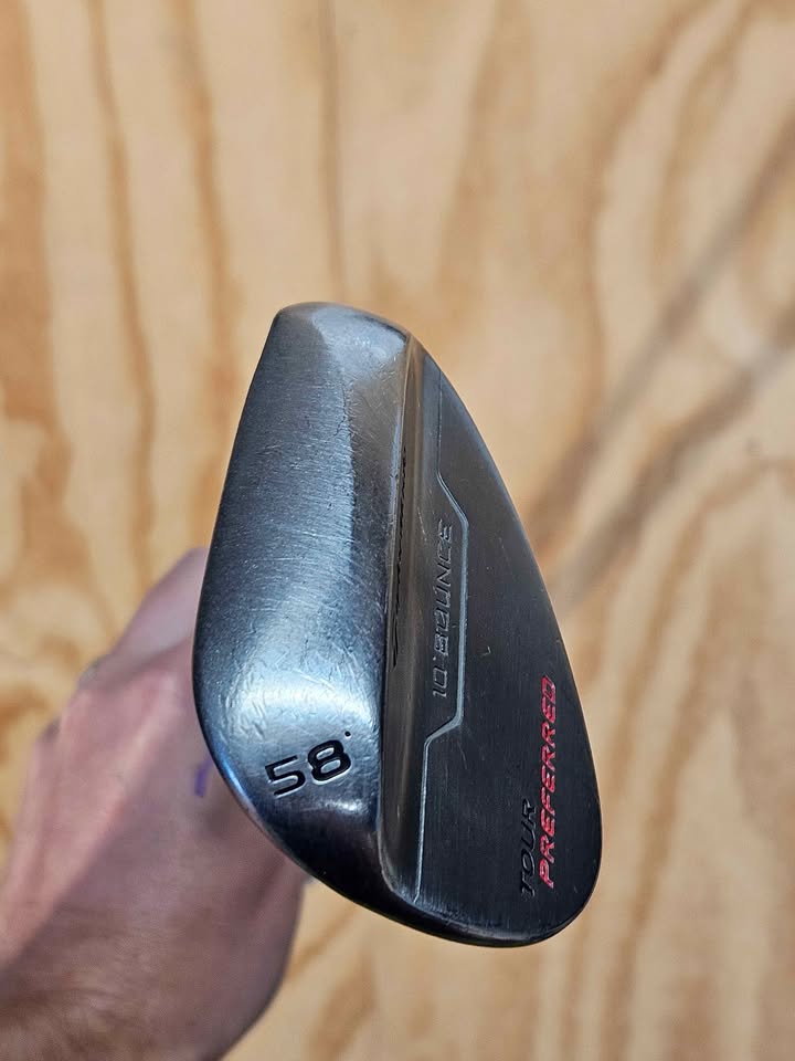 TaylorMade Tour Preferred 58 degree Wedge RH Stiff