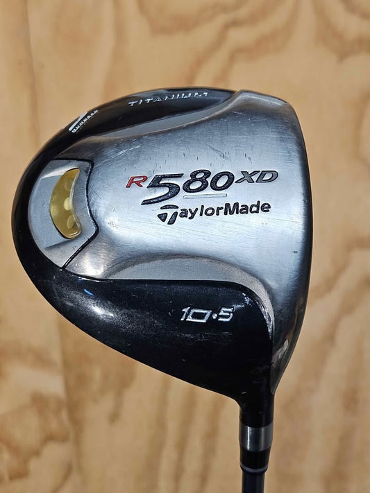 TaylorMade r580 10.5 degree driver RH Regular