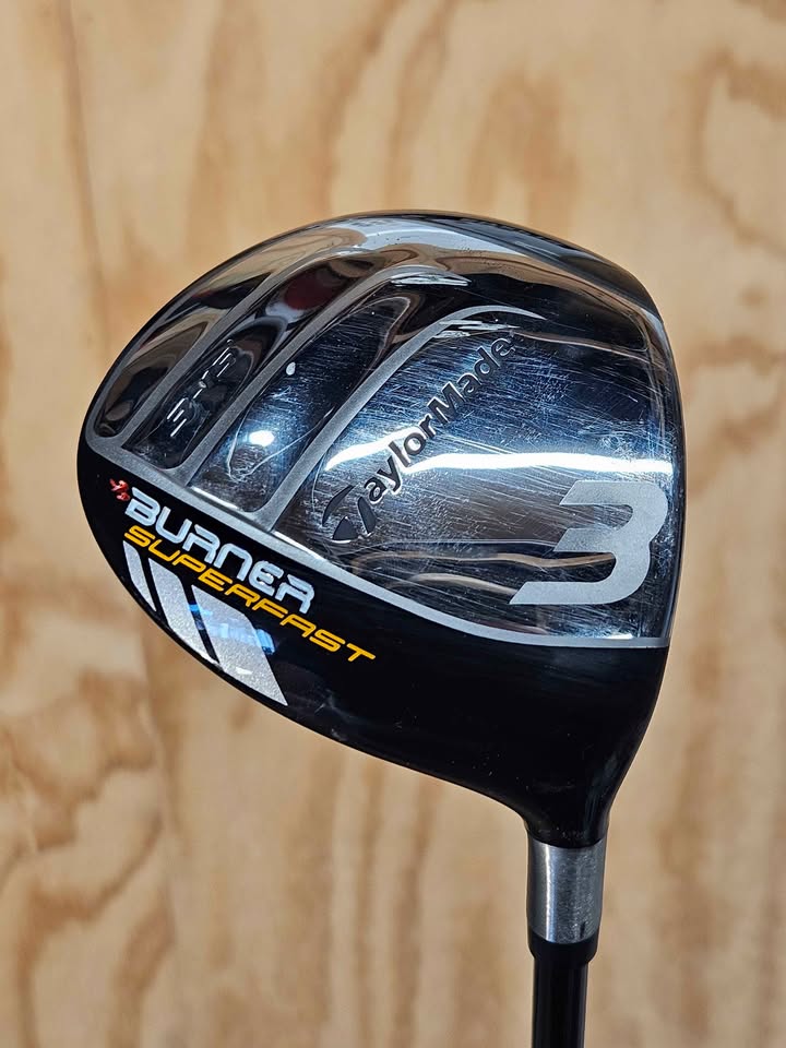 TaylorMade Burner Superfast 3 wood RH Stiff