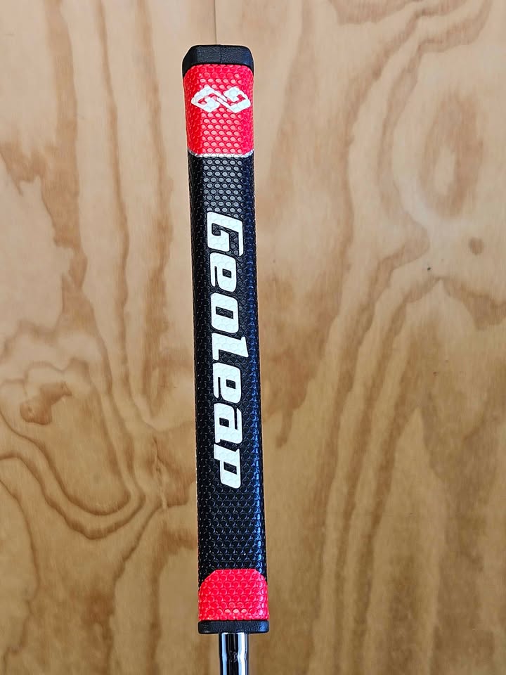 TaylorMade Rossa daytona 1 putter RH 33"