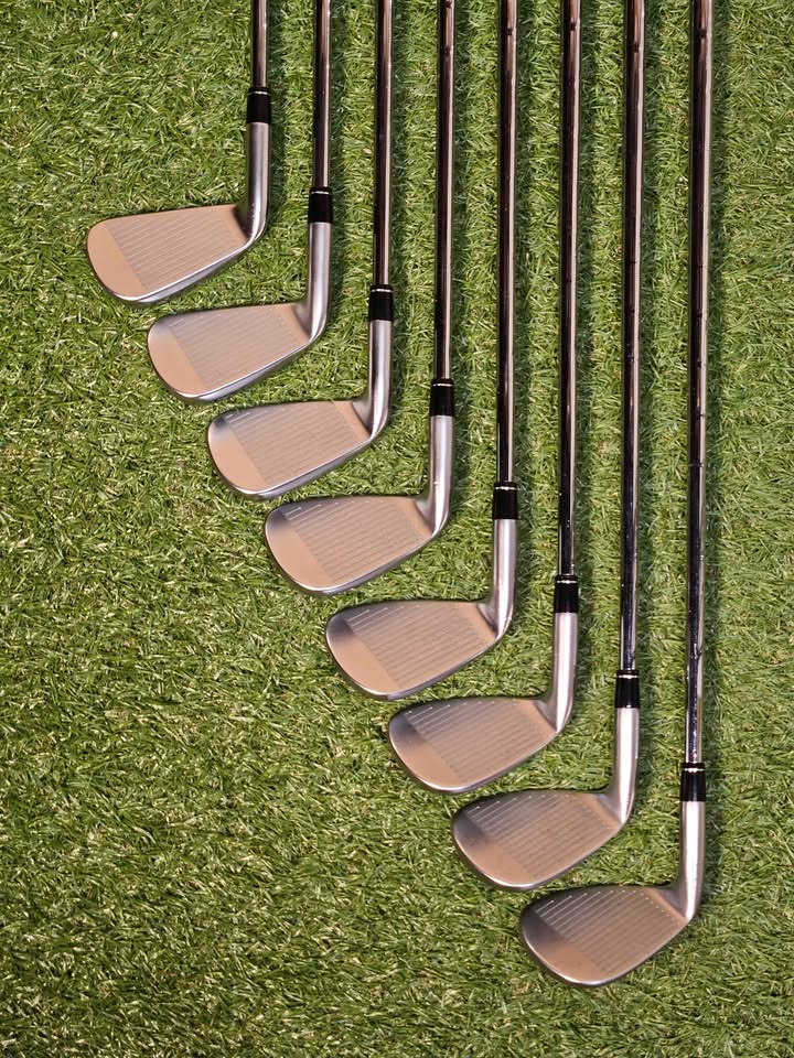Callaway Apex forged irons 5-S RH Stiff