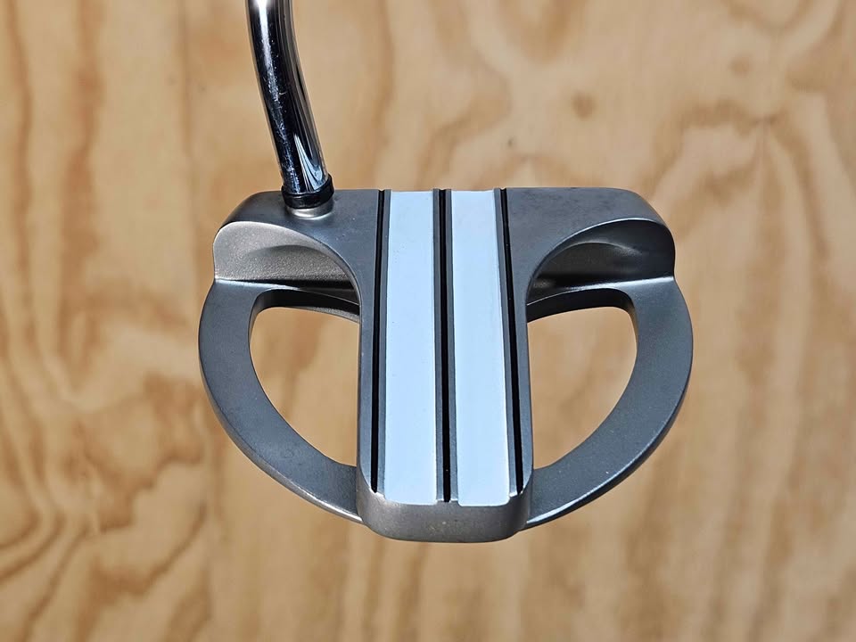 Odyssey Marxman White hot putter RH 35"