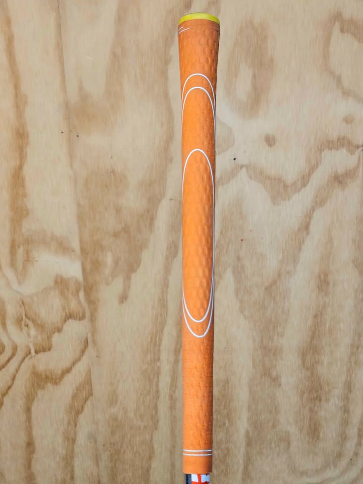 Cobra Amp Cell 3-4 Hybrid golf club RH Stiff