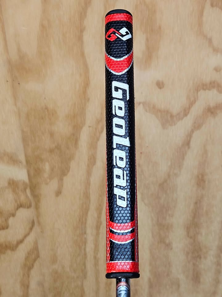 TaylorMade TM-880 Putter RH 34"