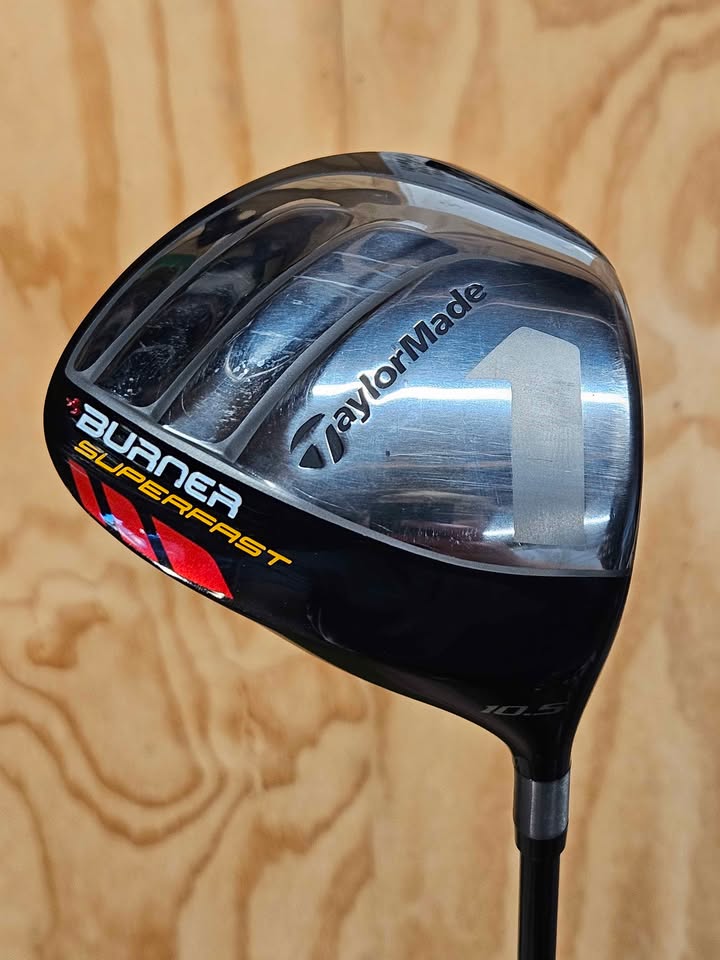 TaylorMade Burner Superfast 10.5 degree driver RH Stiff