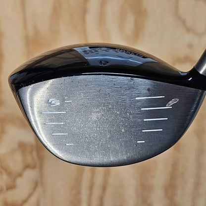 TaylorMade r5 dual 9.5 degree driver RH Stiff