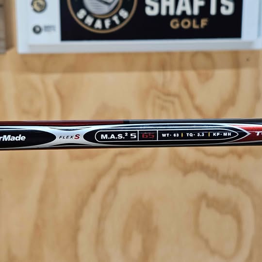 TaylorMade r5 dual 9.5 degree driver RH Stiff