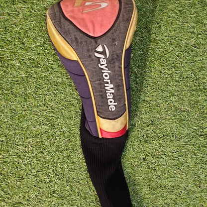 TaylorMade r5 dual 9.5 degree driver RH Stiff