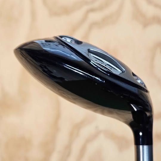 TaylorMade r5 dual 5 wood RH Stiff