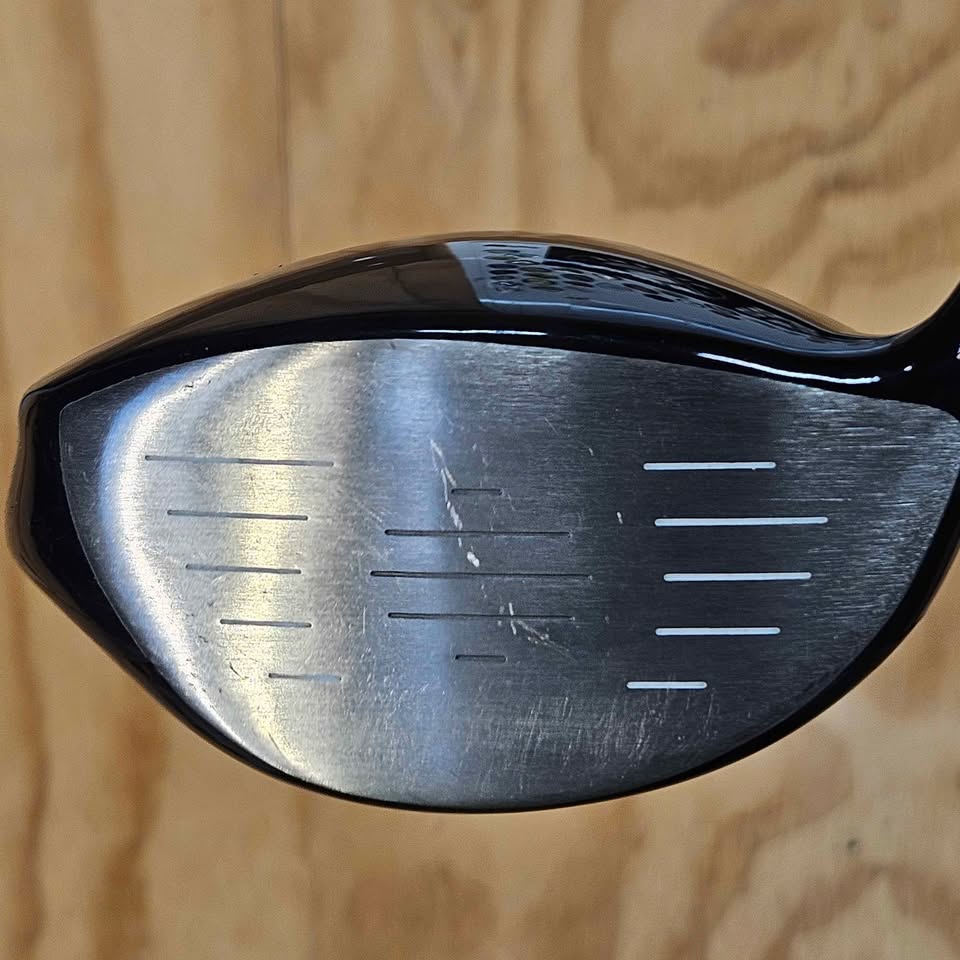 TaylorMade Tour Burner 10.5 degree driver RH SR flex
