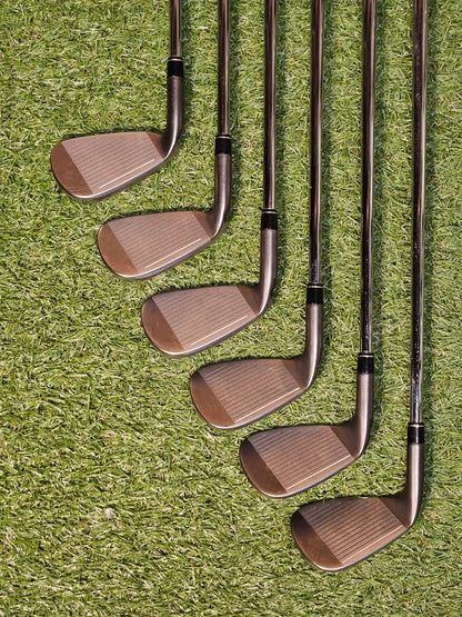 TaylorMade Speedblade irons 5-P RH Stiff