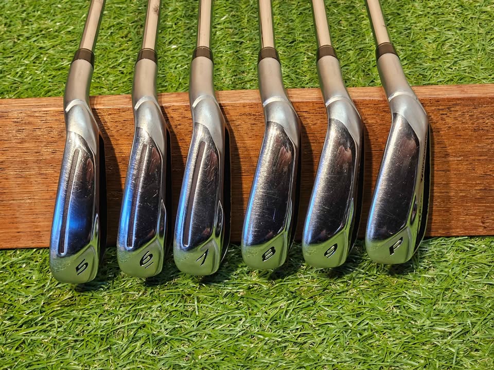 TaylorMade RBladez Irons 5-P RH Stiff