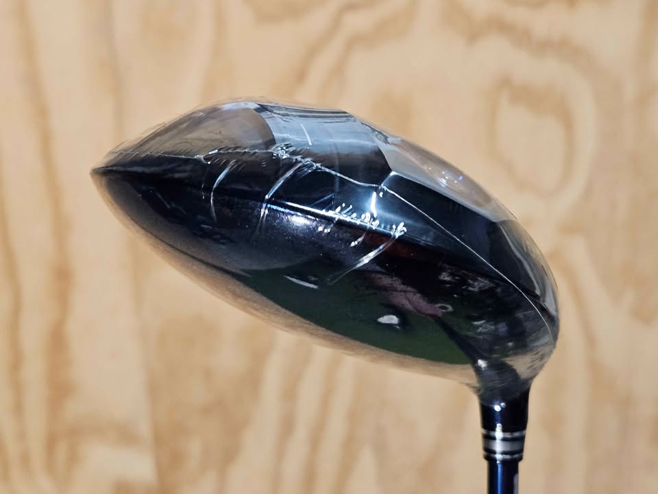 New* Xxio MP1000 10.5 driver RH Stiff