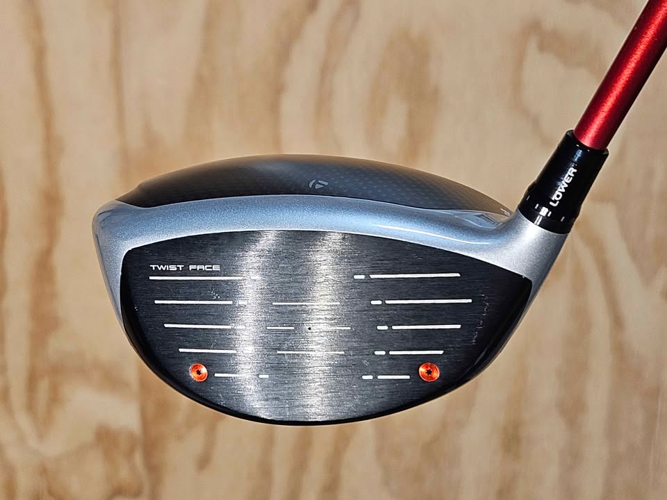 TaylorMade M6 9 degree driver RH Stiff