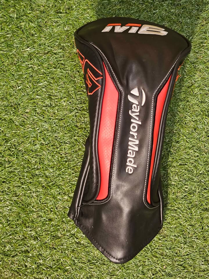 TaylorMade M6 9 degree driver RH Stiff
