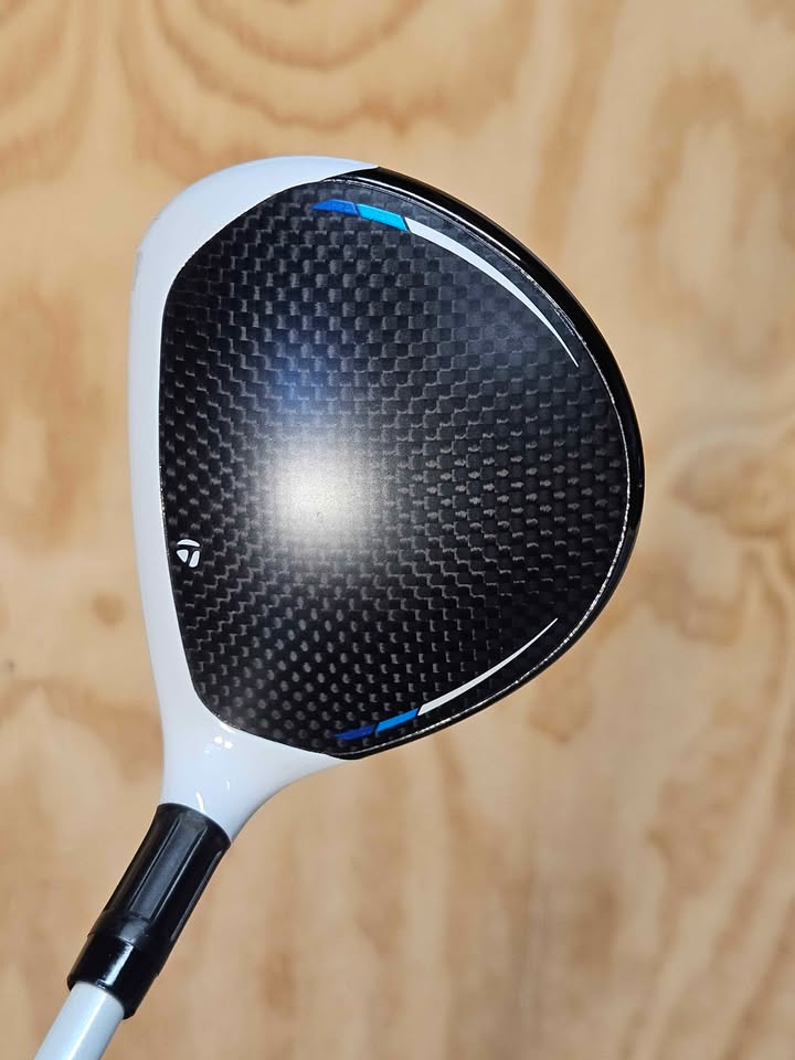 TaylorMade Sim 2 Max 5 wood RH Stiff Tour AD