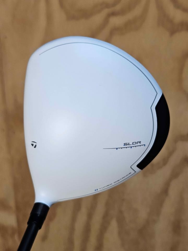 TaylorMade SLDR S 11 degree driver RH Stiff