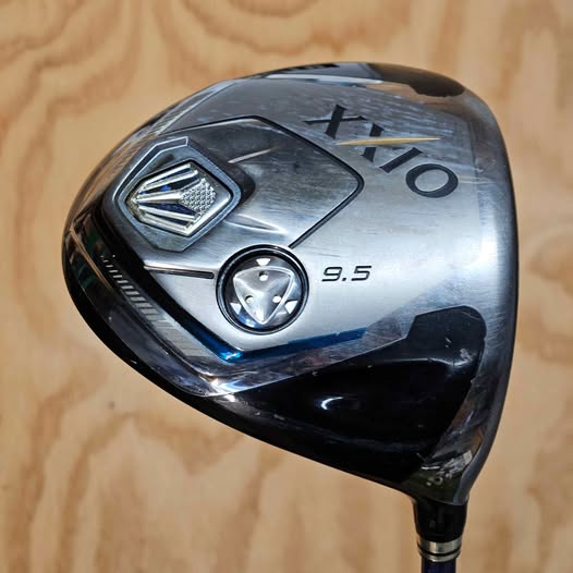 XXIO 8 9.5 degree driver RH Stiff