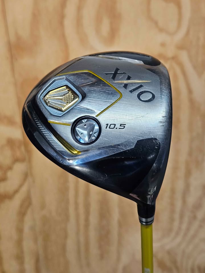 Xxio 8 10.5 degree driver RH SR flex