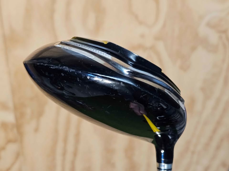 Xxio 8 10.5 degree driver RH SR flex