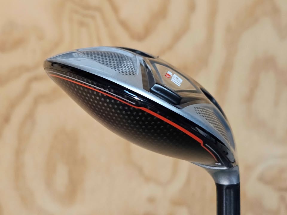 TaylorMade M6 3 wood RH SR flex