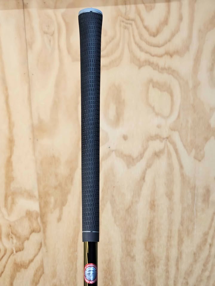 TaylorMade M2 (2016) 10.5 degree driver RH SR flex