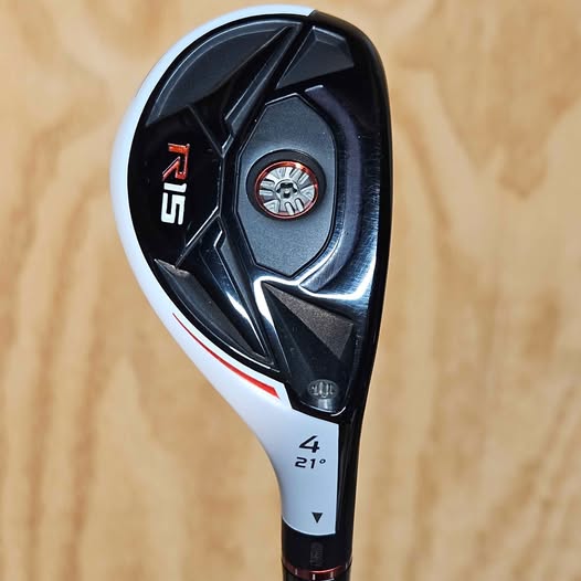 TaylorMade R15 4 hybrid RH Regular