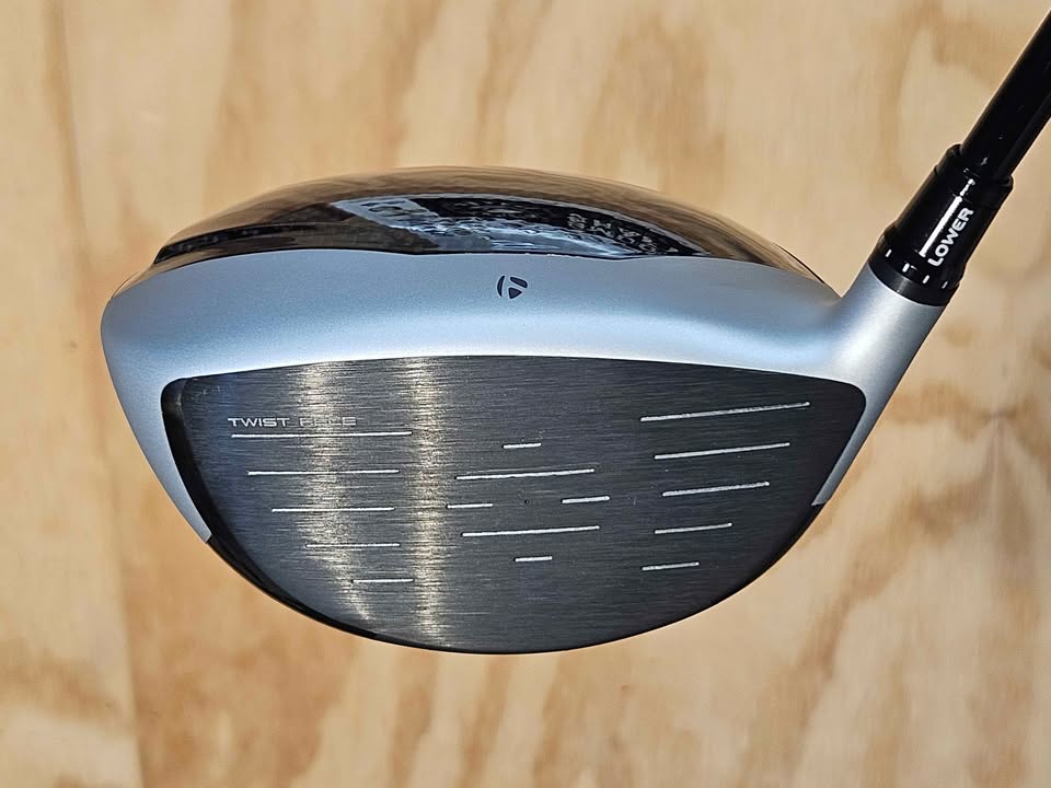 TaylorMade M4 10.5 degree driver RH Stiff