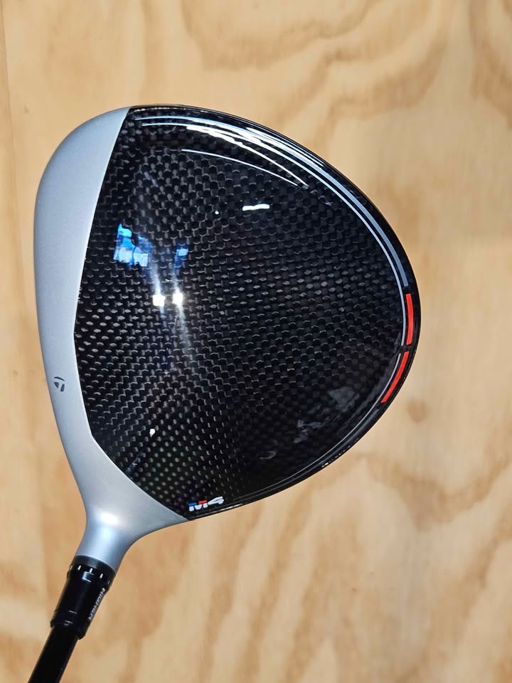 TaylorMade M4 10.5 degree driver RH Stiff