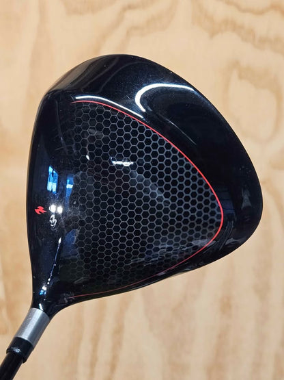 TaylorMade Burner Superfast 10.5 degree driver RH SR flex
