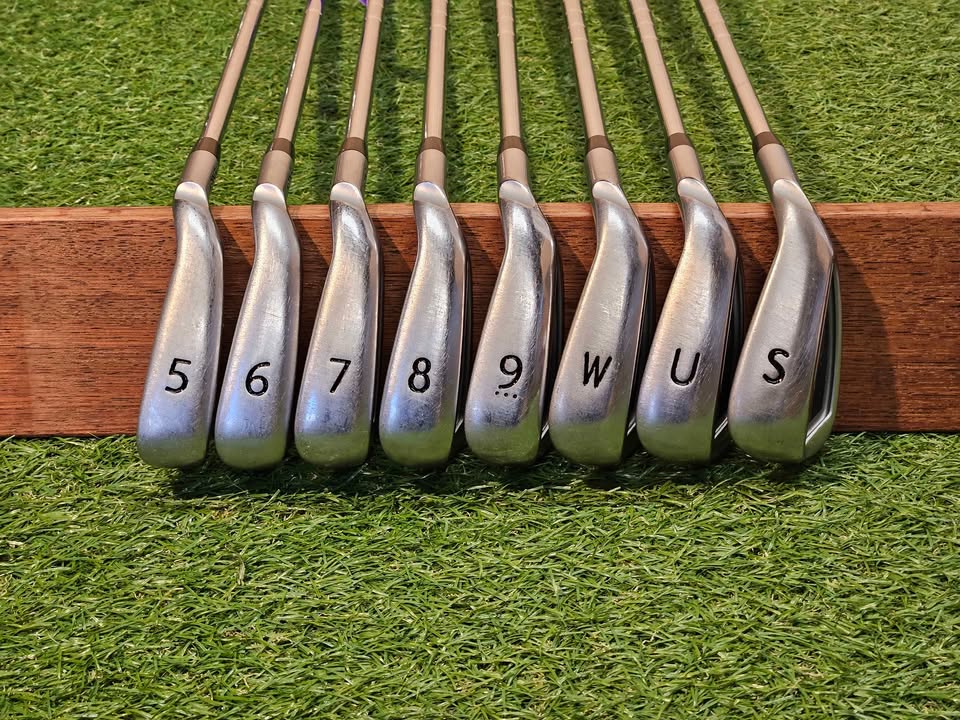 Ping G400 irons 5-S RH Stiff