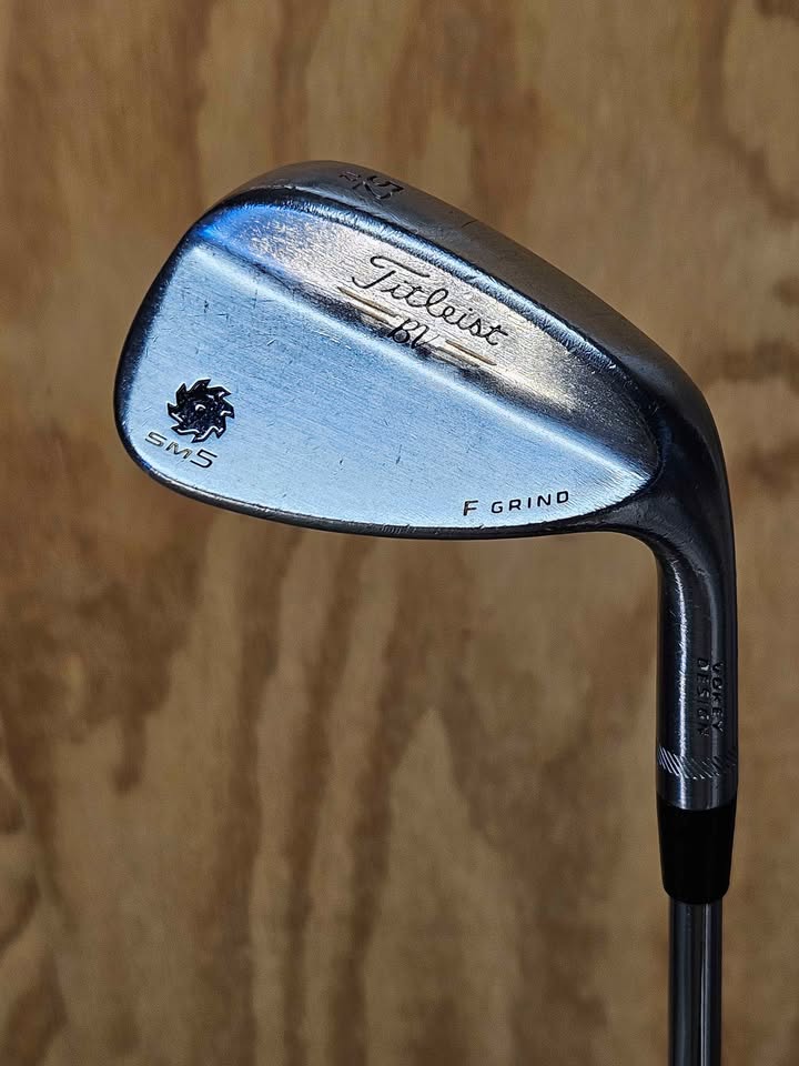Titleist Vokey SM5 52 degree Wedge RH Stiff