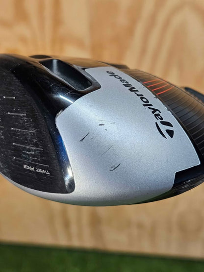 TaylorMade M4 10.5 degree driver RH SR flex