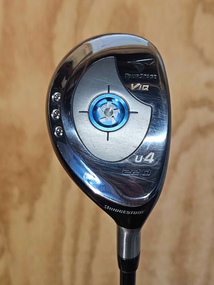 Bridgestone ViQ 4 hybrid RH Regular