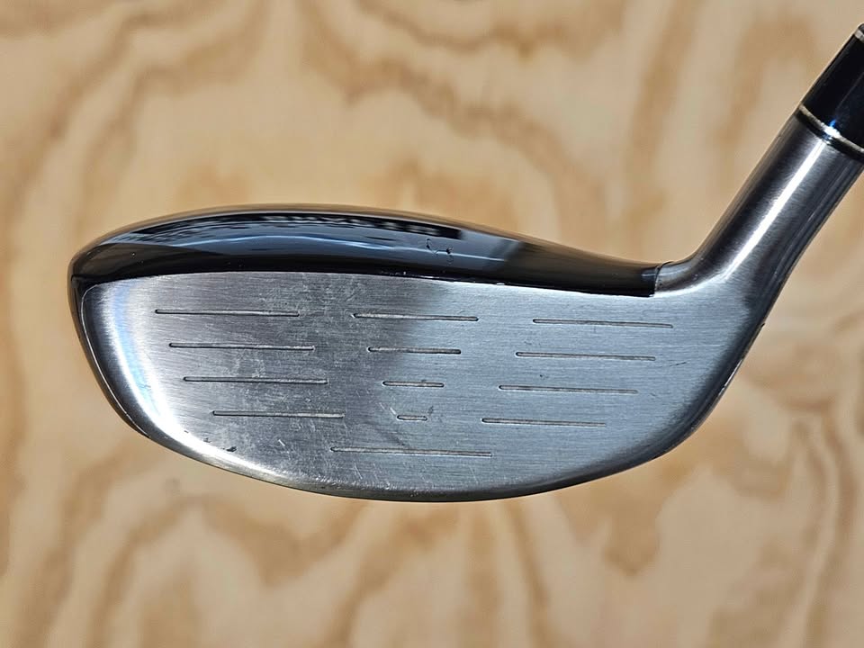 Bridgestone ViQ 4 hybrid RH Regular