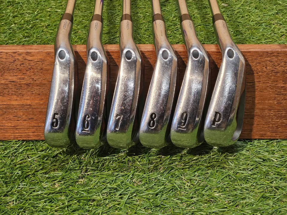 Callaway X Tour forged irons 5-P RH Uniflex