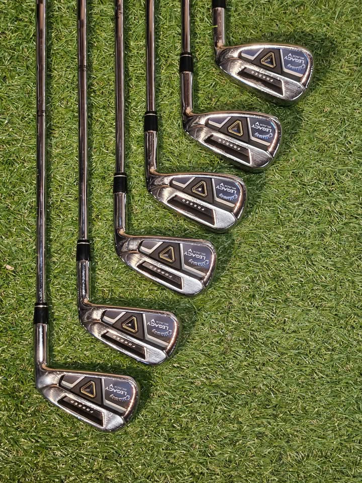 Callaway Legacy Black 2013 forged irons 5-P Steel Stiff