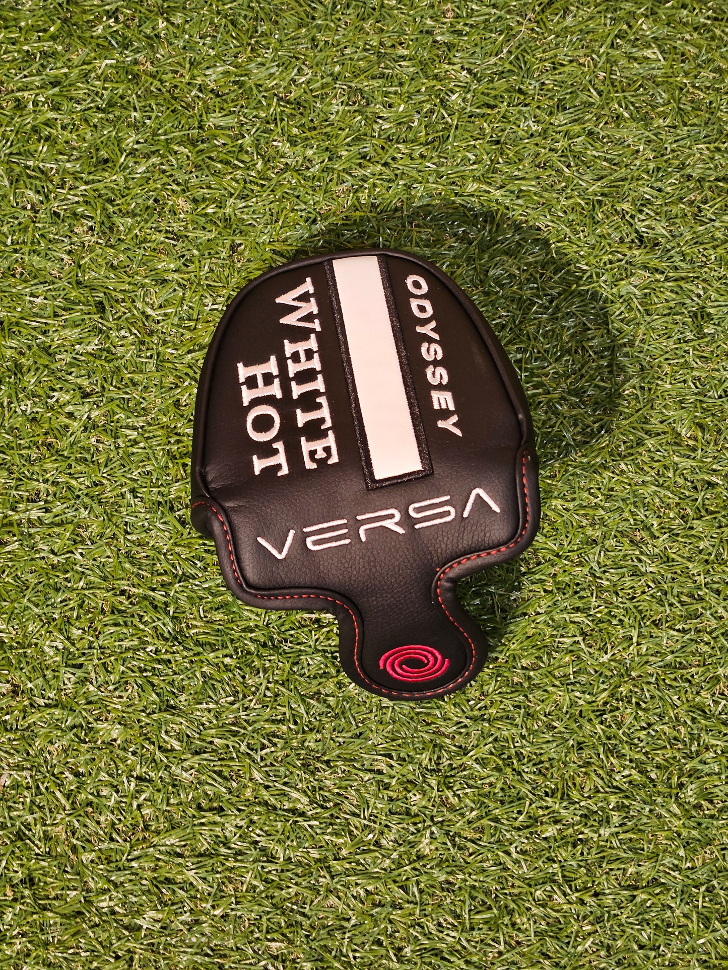 Odyssey Twelve white hot Versa S putter RH 34" *new